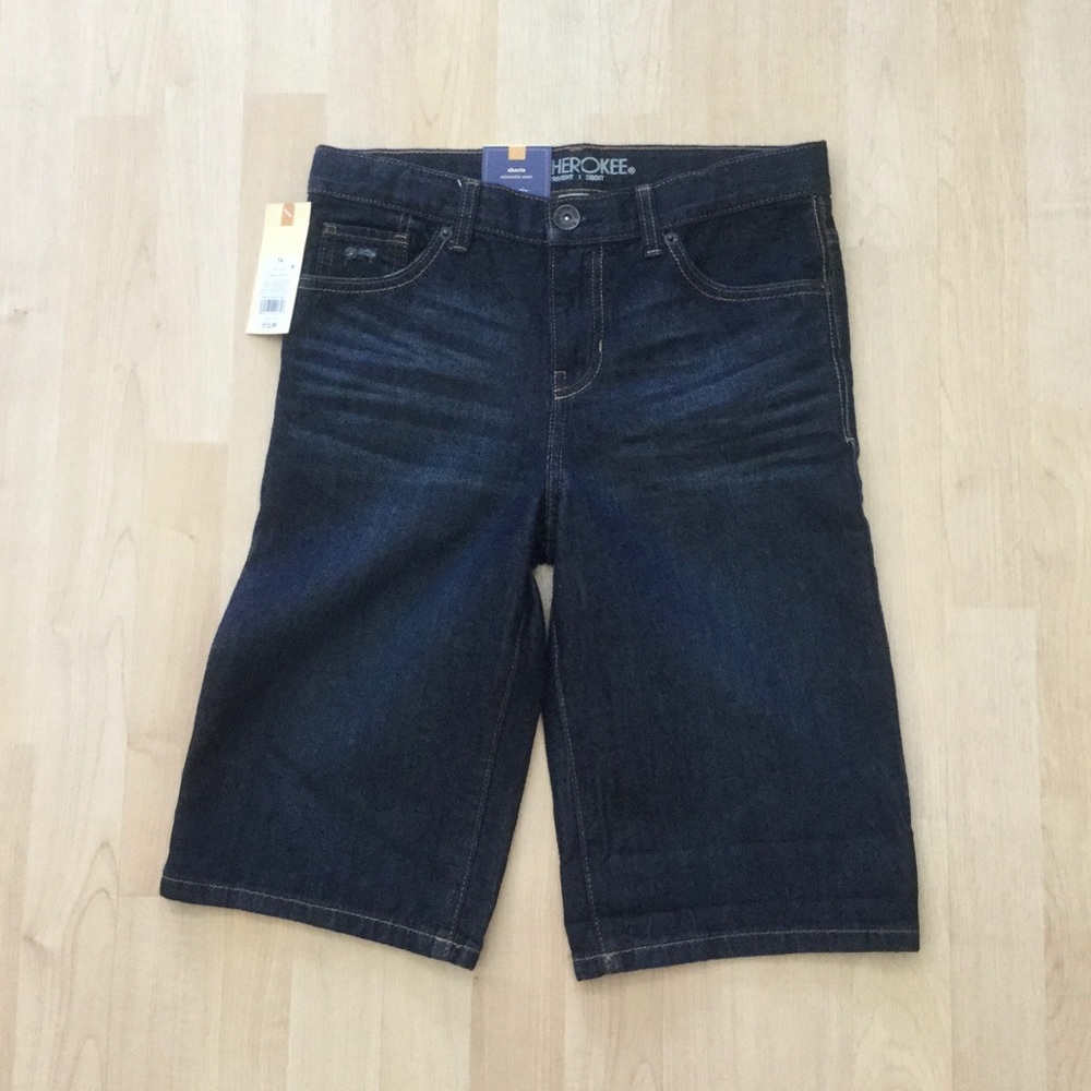 New with tags! Boys’ Cherokee shorts size 14